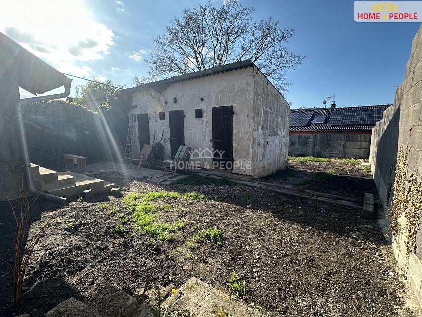 Prodej  rodinného domu 90 m^2 Dr. Tyrše, Libušín 