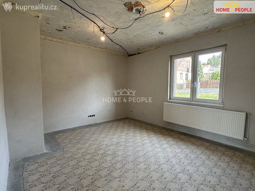 Prodej  rodinného domu 90 m^2 Dr. Tyrše, Libušín 