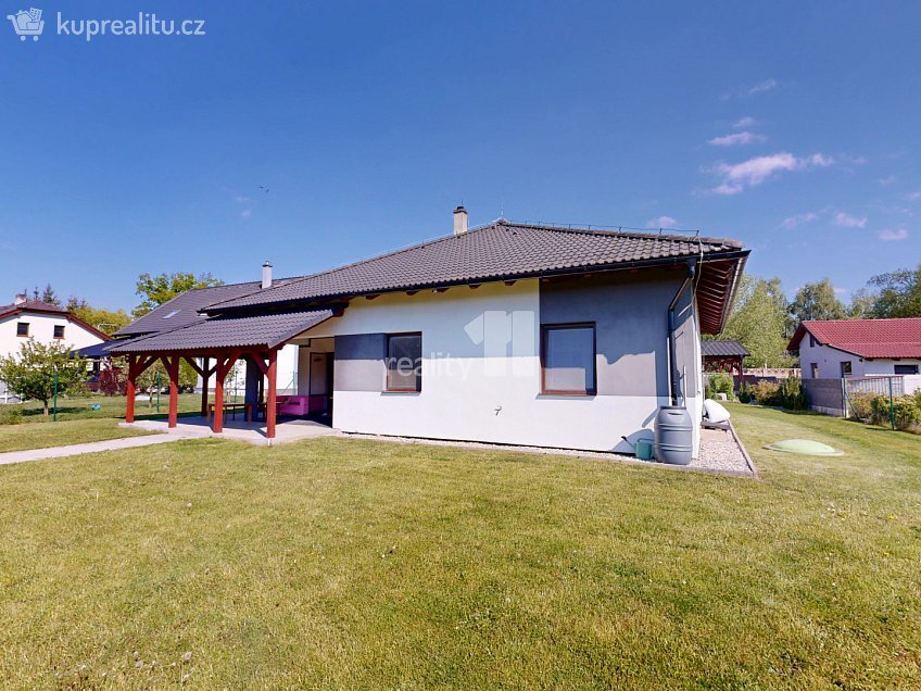 Prodej  rodinného domu 110 m^2 Ústrašín, Ústrašín 