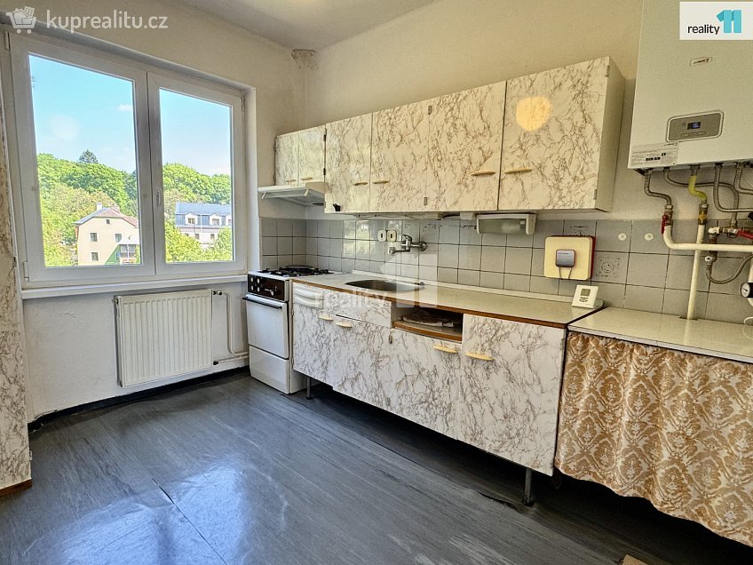 Prodej bytu 3+1 70 m^2 Důl Bedřich, Dubí 
