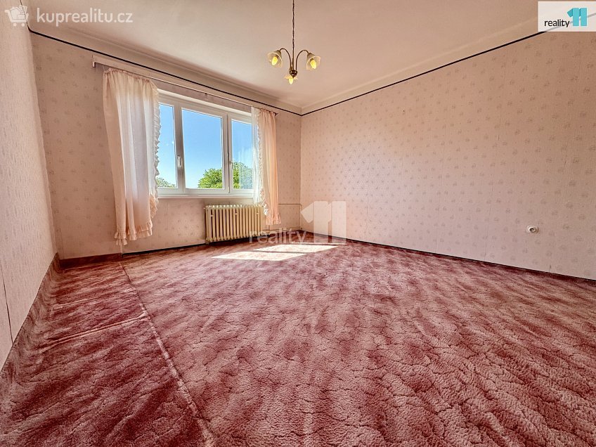 Prodej bytu 3+1 70 m^2 Důl Bedřich, Dubí 