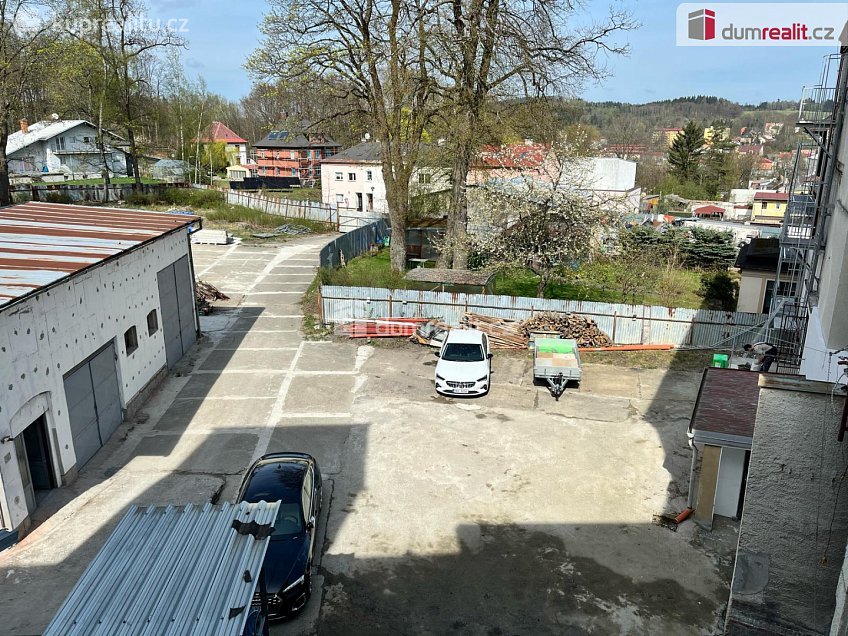 Pronájem  skladu 2800 m^2 Okružní, Aš 