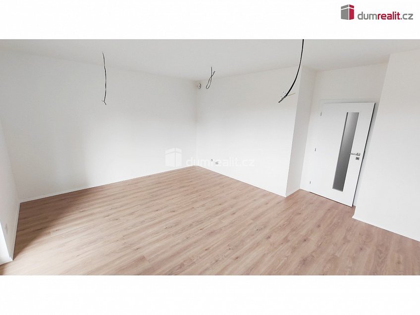 Pronájem bytu 3+kk 82 m^2 Nad Kolčavkou, Praha 9 