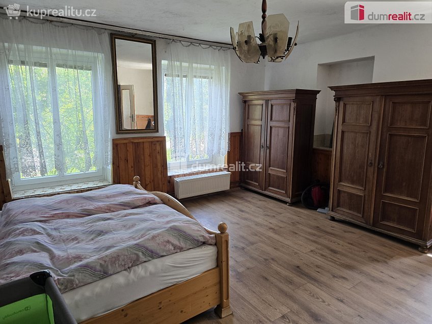 Prodej  rodinného domu 250 m^2 Staré Smrkovice, Staré Smrkovice 