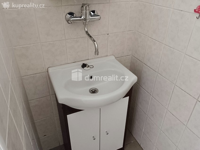 Pronájem bytu 2+1 58 m^2 Lipová, Česká Kamenice 