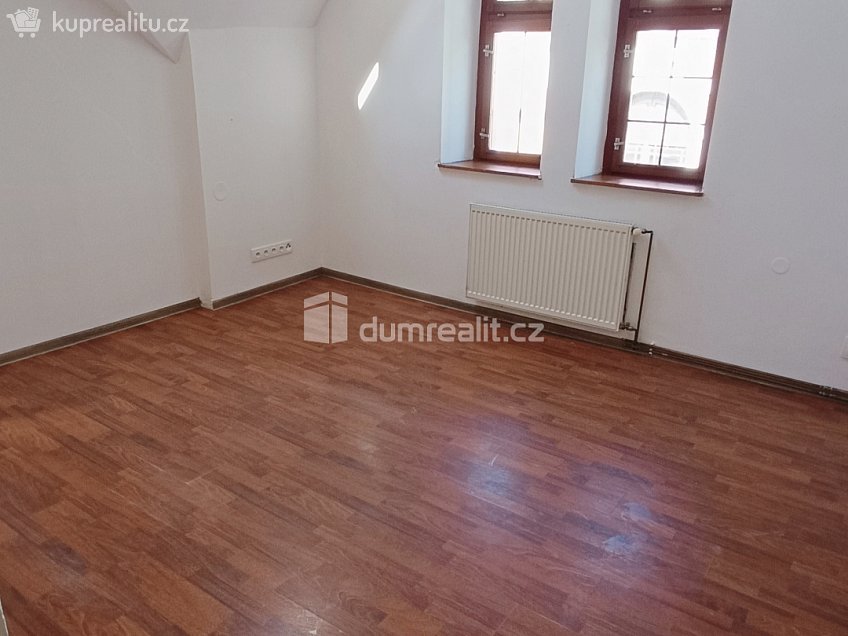 Pronájem bytu 2+1 58 m^2 Lipová, Česká Kamenice 
