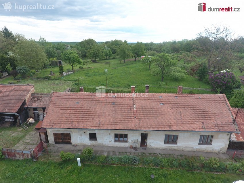 Prodej  rodinného domu 180 m^2 Na Dolce, Sovínky 