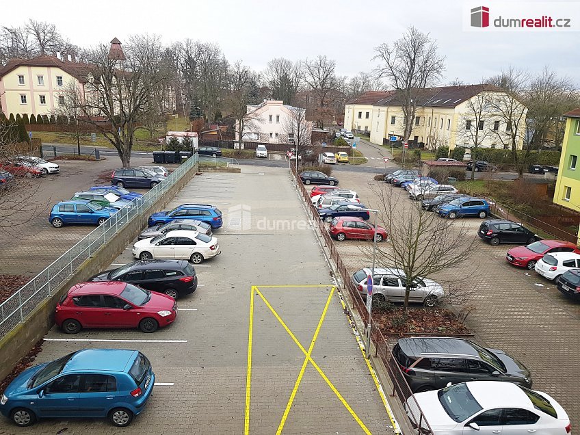 Prodej bytu 2+kk 45 m^2 Kaštanová, Milovice 