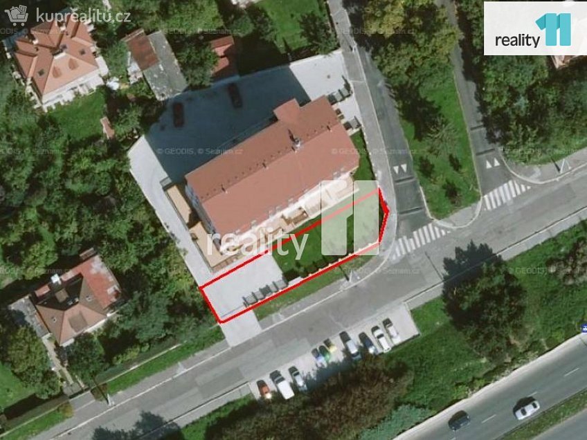 Prodej  chaty 15 m^2 Lipová alej, Praha 5 