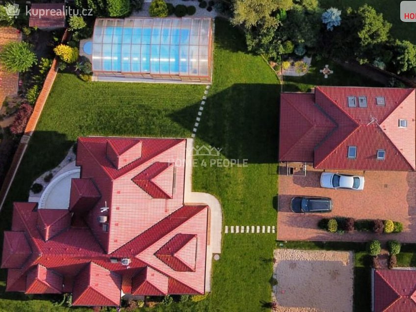 Prodej  vily 350 m^2 Vrcha II, Divišov 