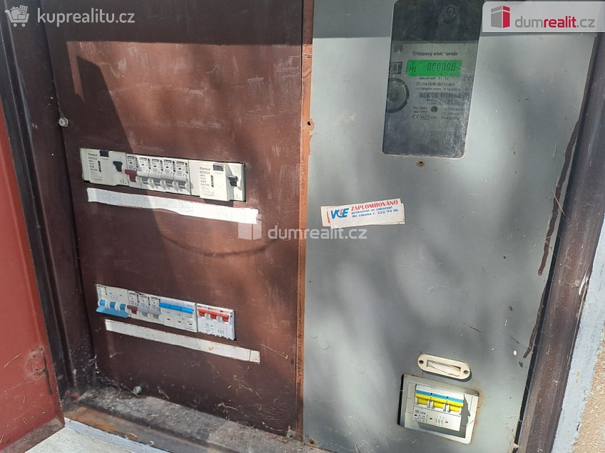 Prodej  rodinného domu 150 m^2 Stará Paka, Stará Paka 