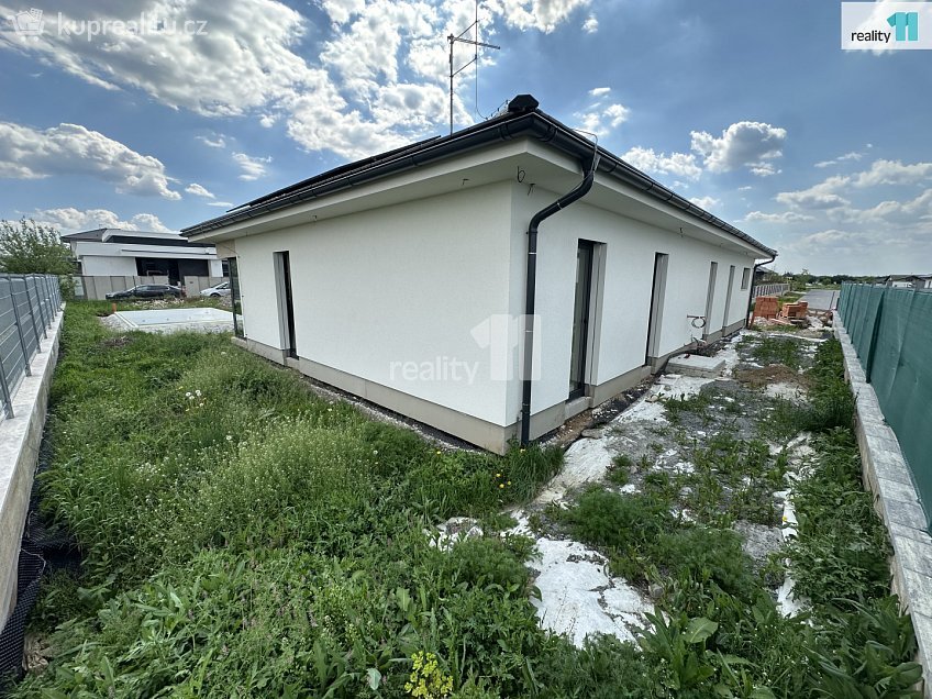 Prodej  rodinného domu 302 m^2 V Kukli, Křenice 