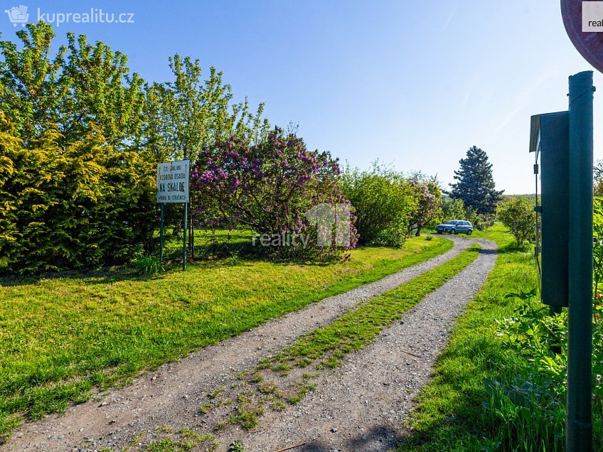 Prodej  zahrady 418 m^2 Přetlucká, Praha 10 