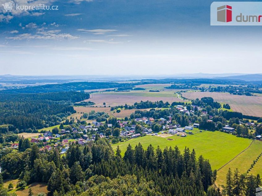 Prodej  stavebního pozemku 1744 m^2 Tři Sekery, Tři Sekery 