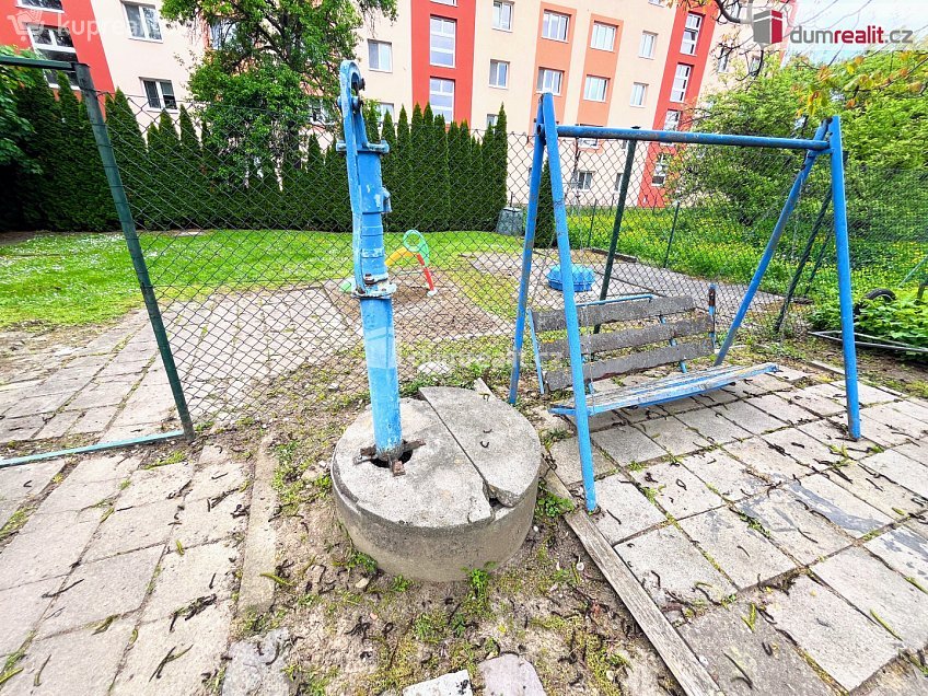 Prodej  pozemku 857 m^2 Tř. Maršála Malinovského, Uherské Hradiště 