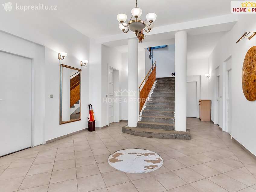 Prodej  vily 413 m^2 Škvorecká, Přišimasy 