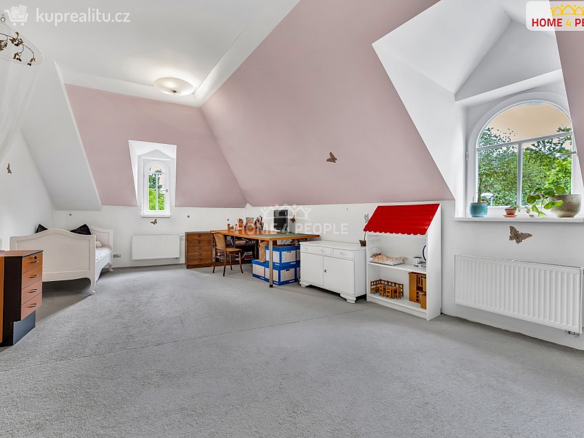 Prodej  vily 413 m^2 Škvorecká, Přišimasy 