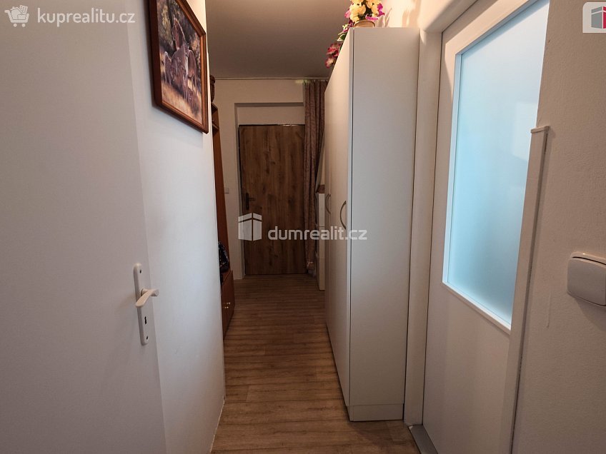 Prodej bytu 3+1 81 m^2 Ratenice, Ratenice 