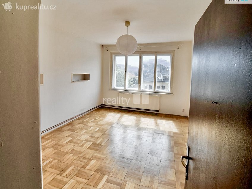 Pronájem bytu 2+kk 42 m^2 Vostrovská, Praha 6 