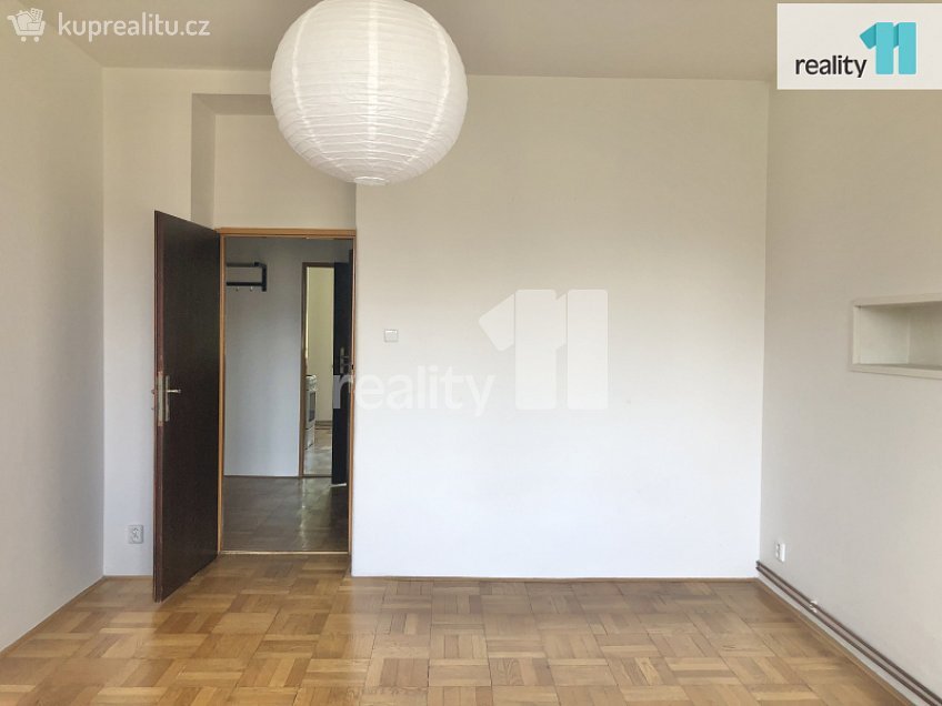 Pronájem bytu 2+kk 42 m^2 Vostrovská, Praha 6 
