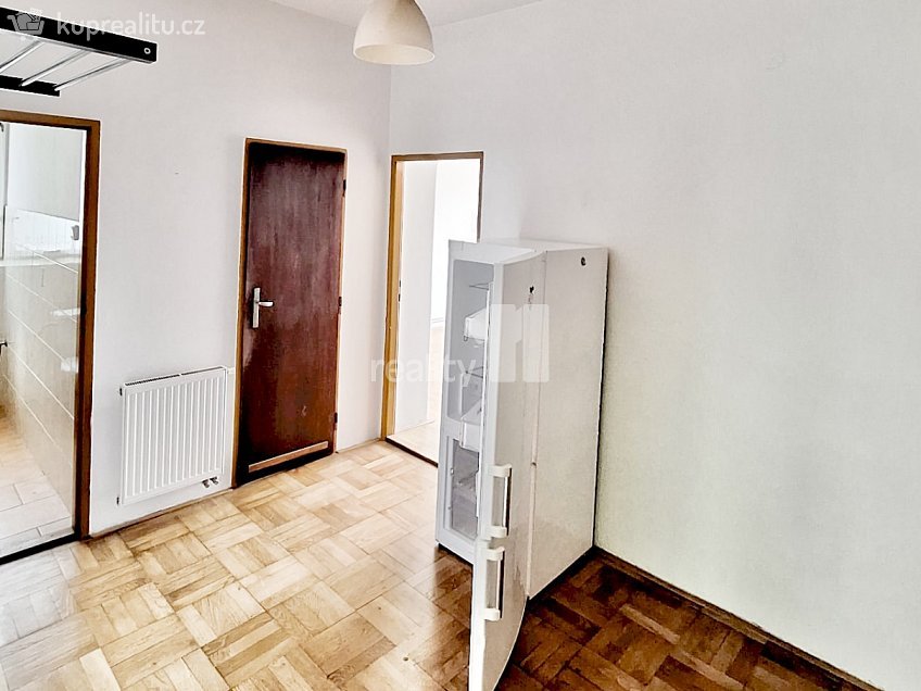 Pronájem bytu 2+kk 42 m^2 Vostrovská, Praha 6 