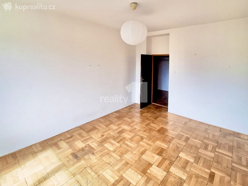 Pronájem bytu 2+kk 42 m^2 Vostrovská, Praha 6 