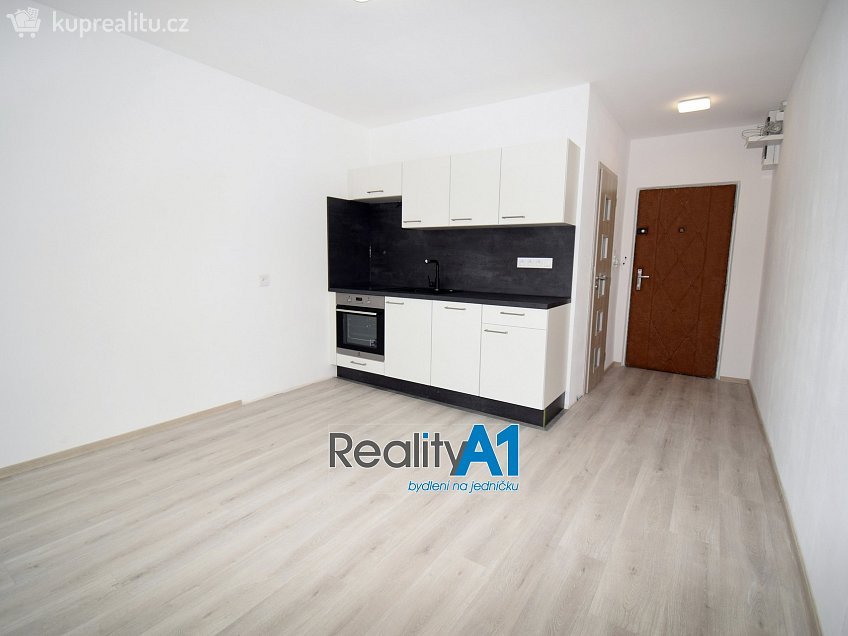 Prodej bytu 2+kk 39 m^2 Soukenická, Liberec 