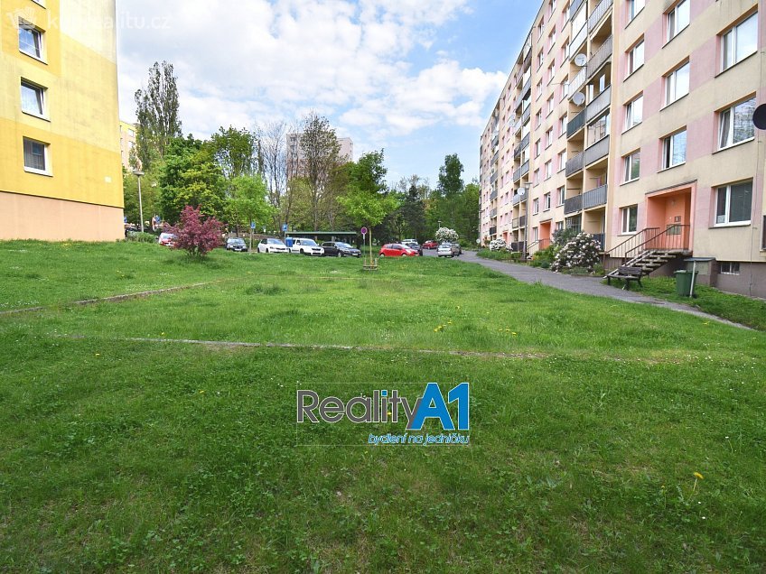 Prodej bytu 2+kk 39 m^2 Soukenická, Liberec 