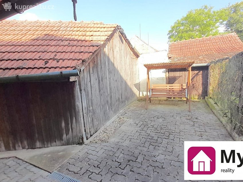 Pronájem  rodinného domu 168 m^2 Kostníky, Kostníky 