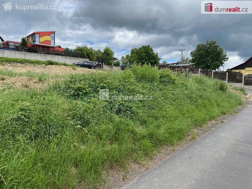 Prodej  stavebního pozemku 800 m^2 Čs. lesů, Habartov 