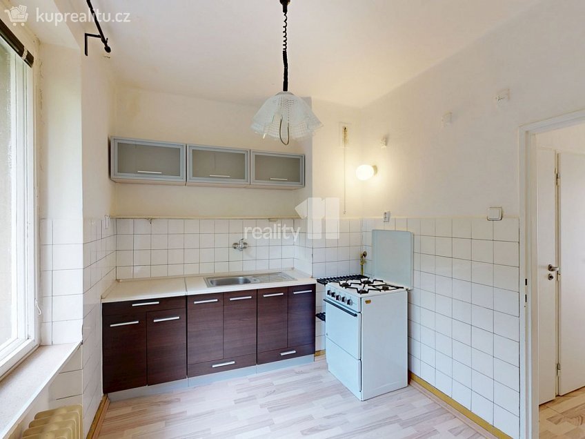 Prodej bytu 2+1 55 m^2 Kladenská, Praha 6 