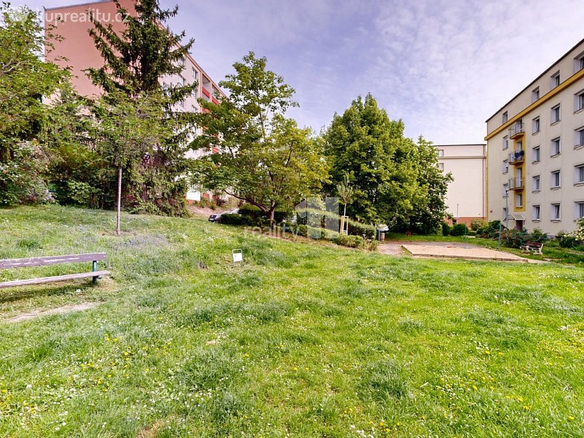 Prodej bytu 2+1 55 m^2 Kladenská, Praha 6 