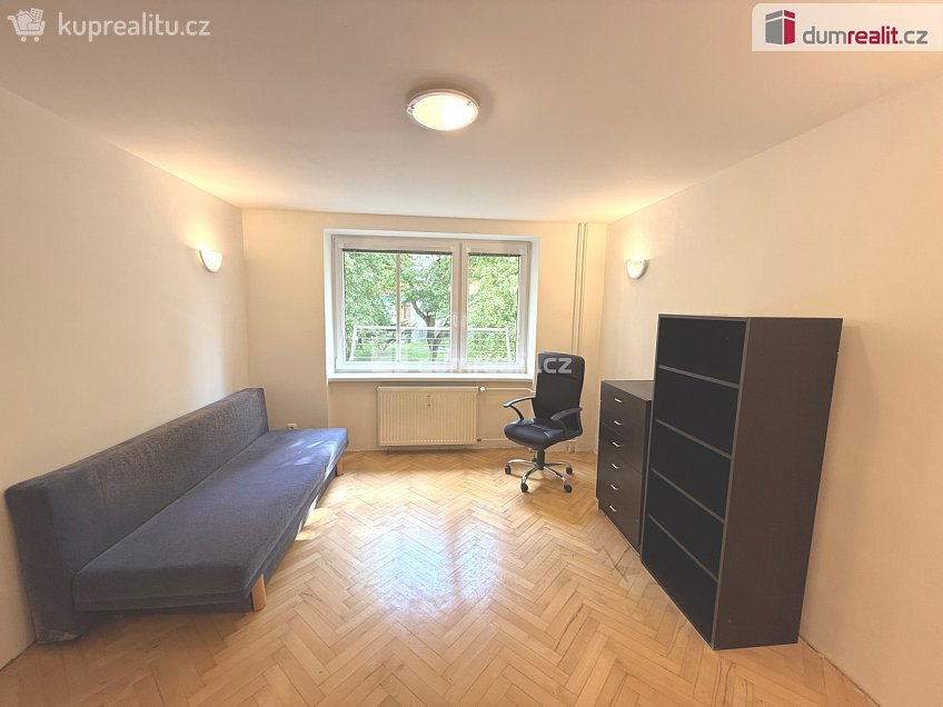 Pronájem bytu 3+1 59 m^2 Školská čtvrť, Frenštát pod Radhoštěm 
