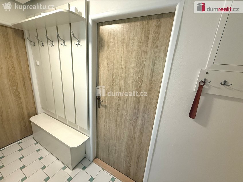 Pronájem bytu 3+1 59 m^2 Školská čtvrť, Frenštát pod Radhoštěm 