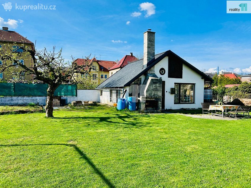 Prodej  rodinného domu 176 m^2 Kollárova, Nový Bor 