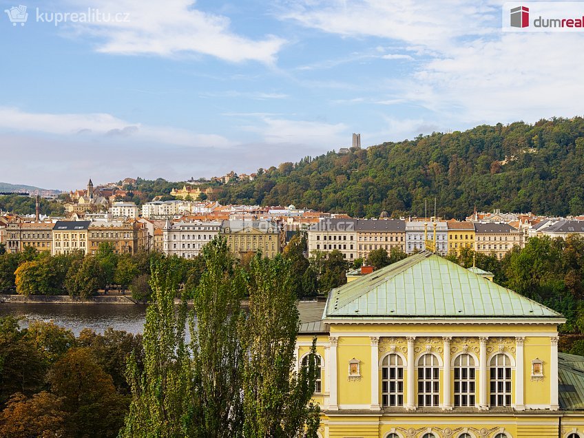 Prodej bytu atypický 241 m^2 Masarykovo nábřeží, Praha 1 