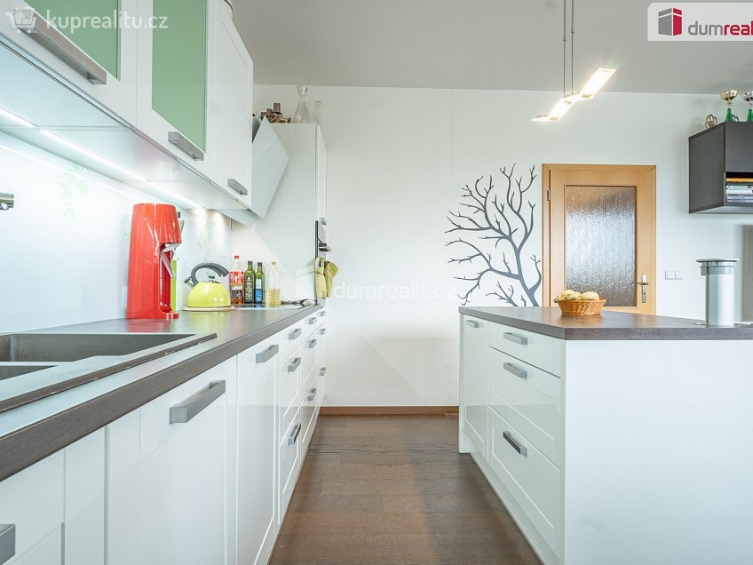 Prodej bytu 3+kk 86 m^2 Tauferova, Praha 19 