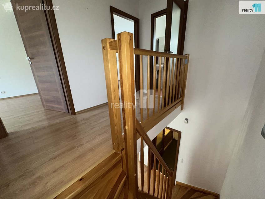 Prodej  rodinného domu 95 m^2 Zlončice, Zlončice 
