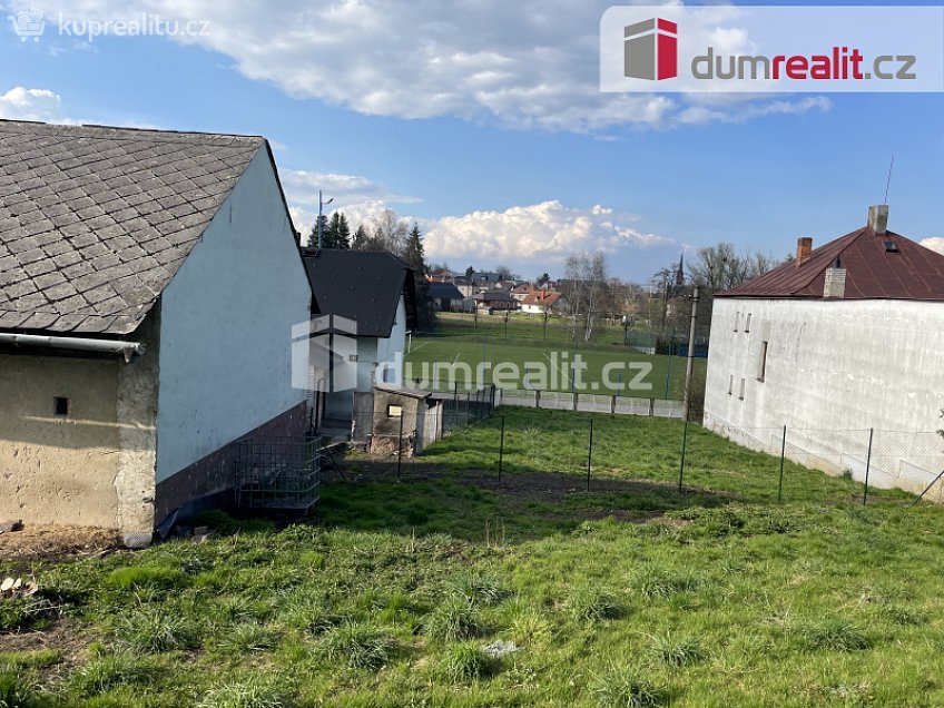 Prodej  stavebního pozemku 418 m^2 Louky, Kobeřice 
