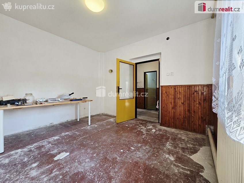 Prodej  rodinného domu 183 m^2 Palackého, Všetaty 