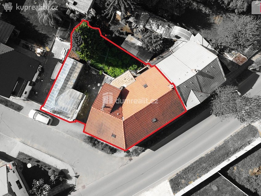 Prodej  rodinného domu 183 m^2 Palackého, Všetaty 