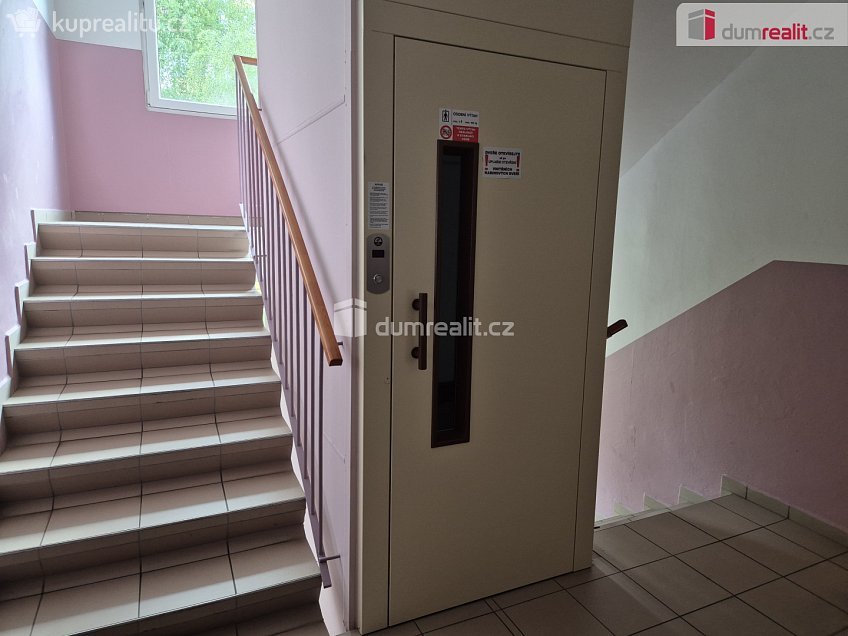 Prodej bytu 2+1 60 m^2 Na Vyhlídce, Kaplice 