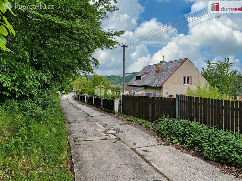 Prodej  rodinného domu 150 m^2 Křivoklát, Křivoklát 