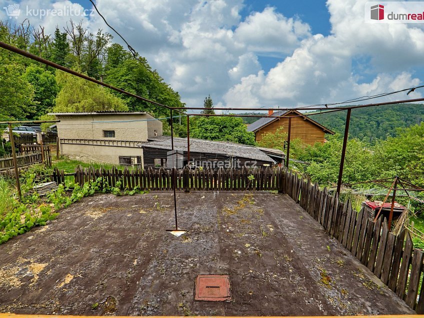 Prodej  rodinného domu 150 m^2 Křivoklát, Křivoklát 