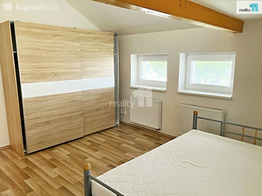 Pronájem bytu 2+kk 68 m^2 Vochov, Vochov 