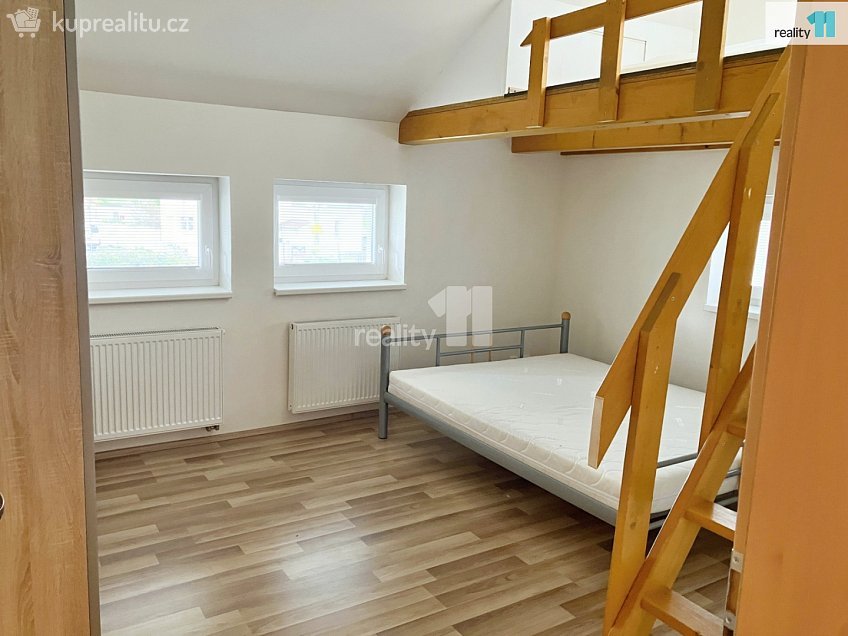 Pronájem bytu 2+kk 68 m^2 Vochov, Vochov 