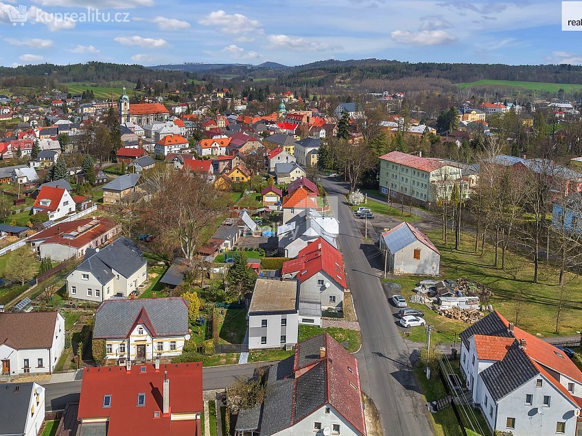 Prodej  rodinného domu 170 m^2 Dvořákova, Šluknov 
