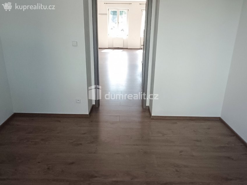 Pronájem bytu 2+kk 65 m^2 Elišky Krásnohorské, Ústí nad Labem 