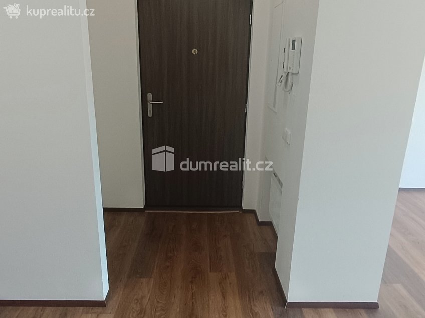 Pronájem bytu 2+kk 65 m^2 Elišky Krásnohorské, Ústí nad Labem 