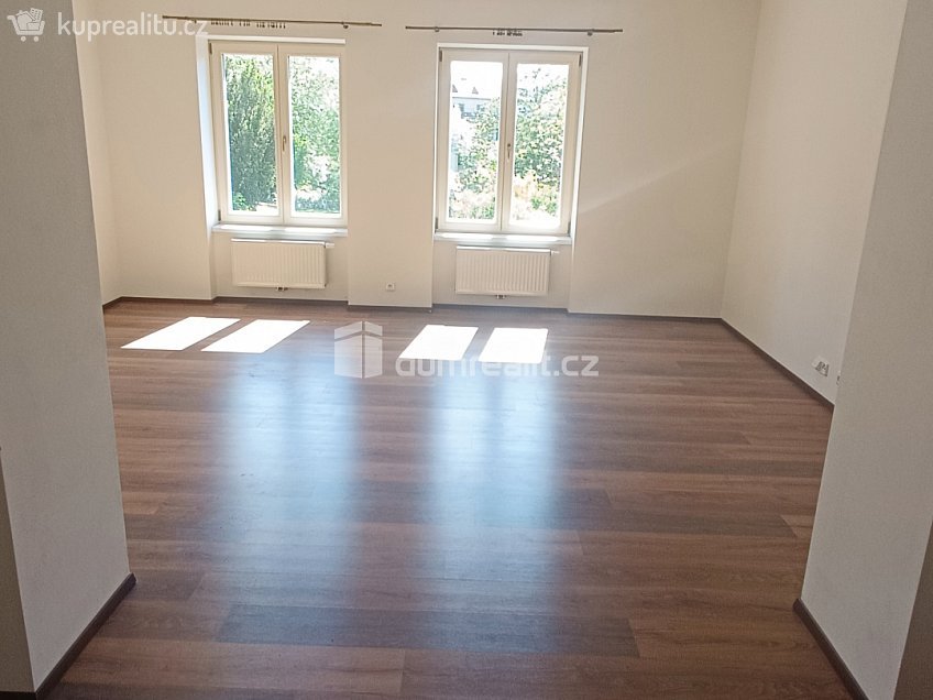 Pronájem bytu 2+kk 65 m^2 Elišky Krásnohorské, Ústí nad Labem 